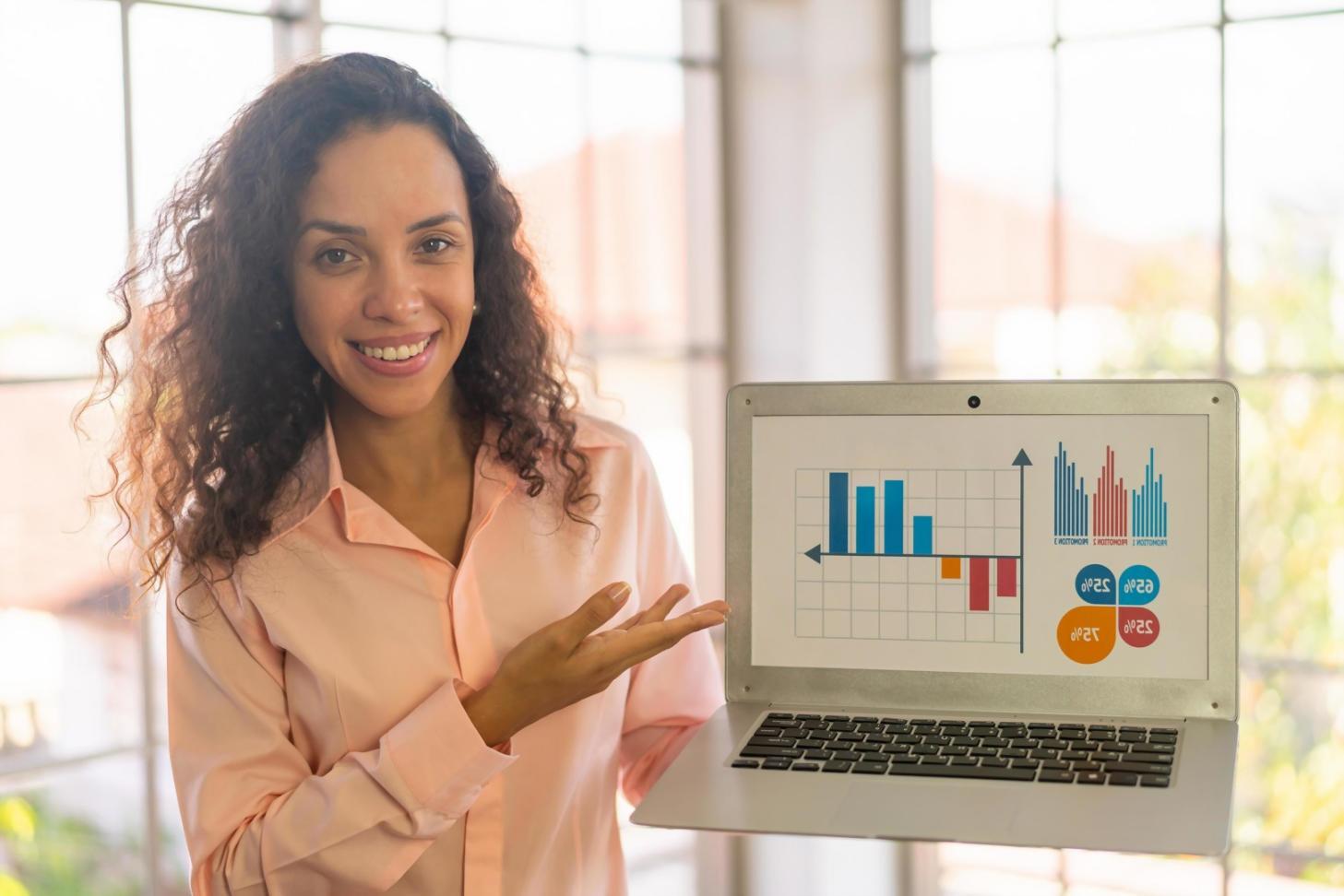 Moderne Schulungsräume mit interaktiver Lerntechnik